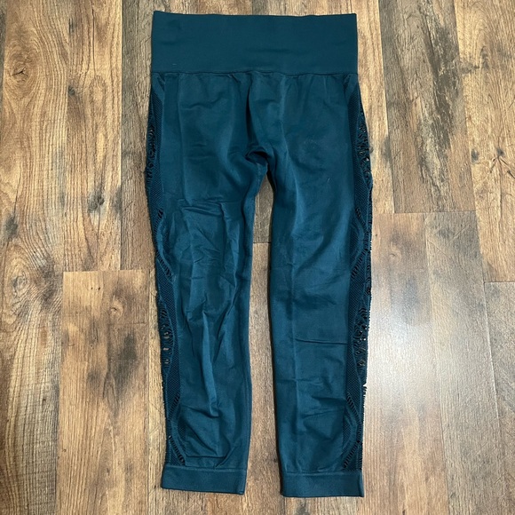 Forever 21 Green Leggings with Lace Detail - Picture 1 of 3